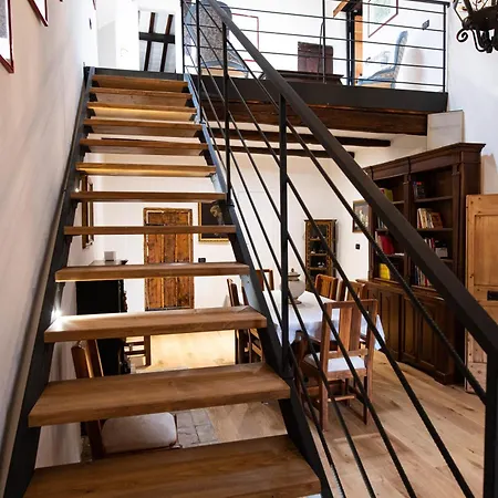 La Casa Del Maestro * 苏特里