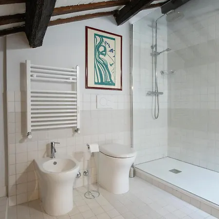 La Casa Del Maestro *